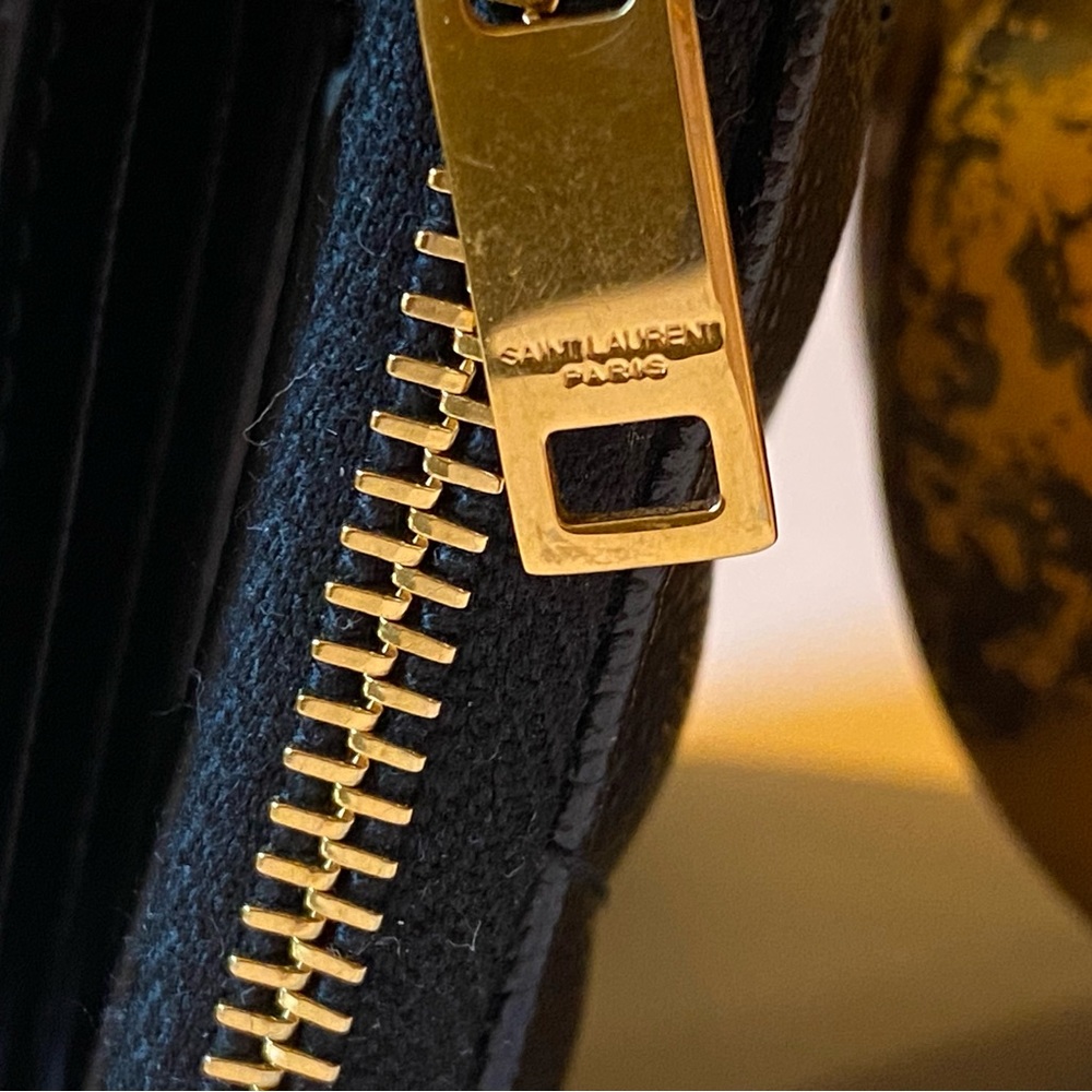 YSL Quilted Bifold Compact Wallet - Picture 4 of 11